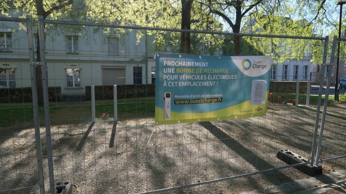 Quatre nouvelles bornes de recharge IRVE dans la commune